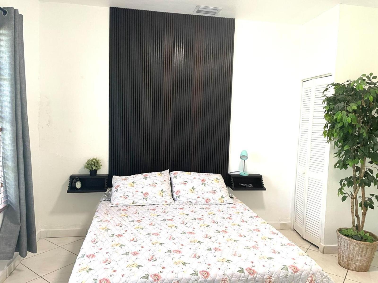 Private Suite Next To Calle Ocho Miami Esterno foto